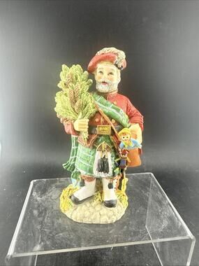 International Santas Collection SC27 The First Footer Scotland 1997 Figurine